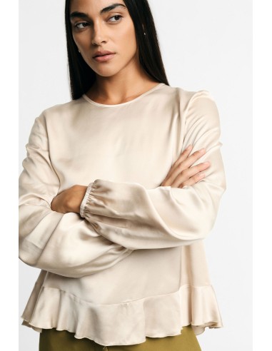 Blusa de gola redonda com folhos e mangas compridas, por favor