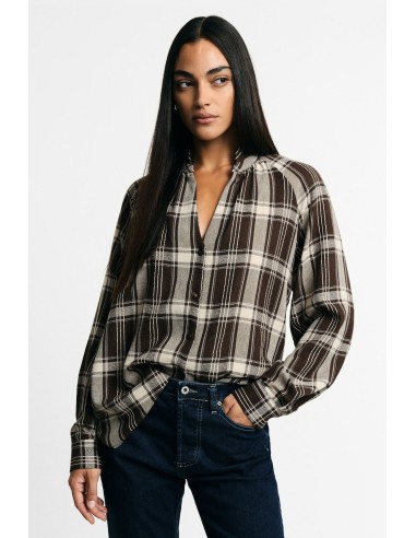 Camisa aos quadrados de mangas compridas e gola clássica, por favor