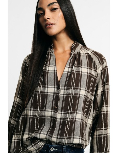 Camisa aos quadrados de manga comprida e gola clássica Please