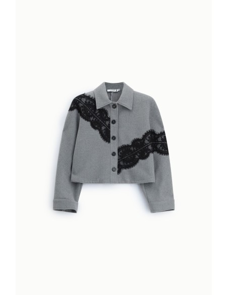 Casaco-camisa curto com aplicações de renda, por favor