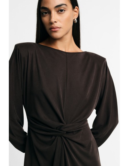 Vestido curto com nó e mangas compridas, por favor