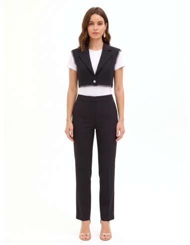 Colete over e crop em crepe scuba com orlas em tule Rinascimento