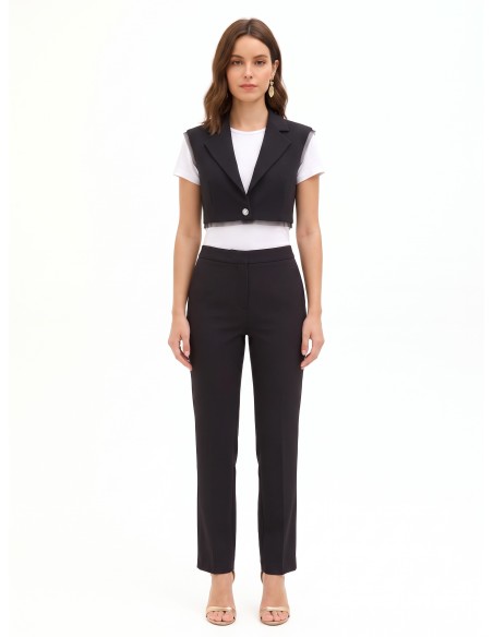 Colete over e crop em crepe scuba com orlas em tule Rinascimento