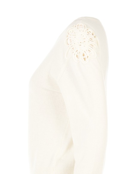 Camisola fina em mistura de viscose e lã com detalhe em croché no ombro Rinascimento