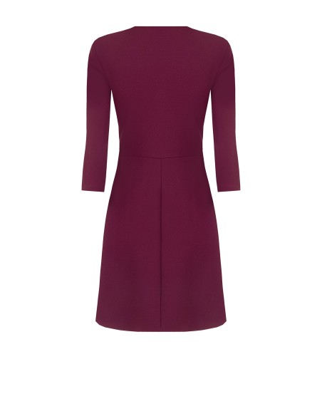 Vestido curto rodado em crepe scuba com decote em V e alças Rinascimento