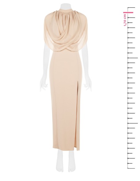 Vestido comprido justo em crepe scuba com drapeado em georgette Rinascimento