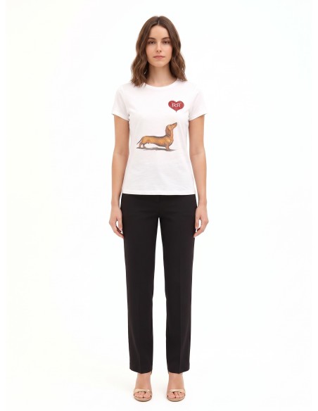 T-Shirt Regular em Algodão com Estampa de Teckel, Coração e Strass Rinascimento