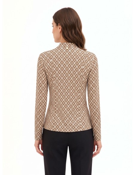 Blusa em viscose com padrão geométrico, decote em V e laço Rinascimento