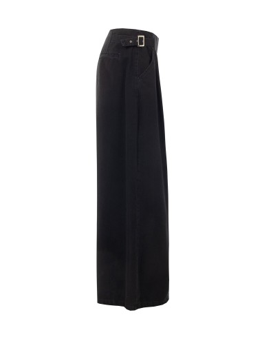 Jeans Super Wide Leg com pregas e fivelas nas ancas Rinascimento