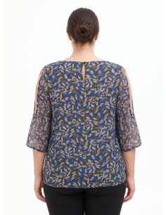 Blusa Fluida Curvy em Georgette com Decote em Gota, Ombros Descobertos e Detalhes em Lurex Rinascimento Curvy 2