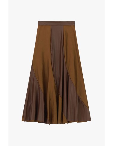 Saia midi evasé com aplicações assimétricas Dixie