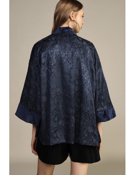 Casaco Duster Amplo em Jacquard com Acabamentos Contrastantes Dixie