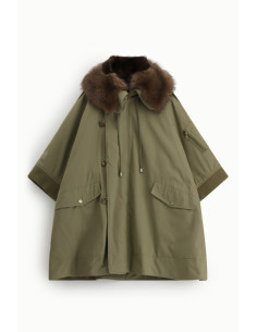 Casaco oversize com presilhas e gola de pelo Dixie 2