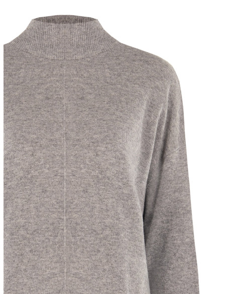 Camisola oversized de gola alta em lã com costura central Rinascimento