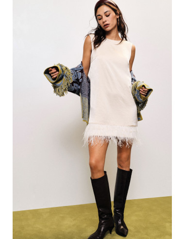 Vestido curto sem mangas com detalhe de penas Dixie