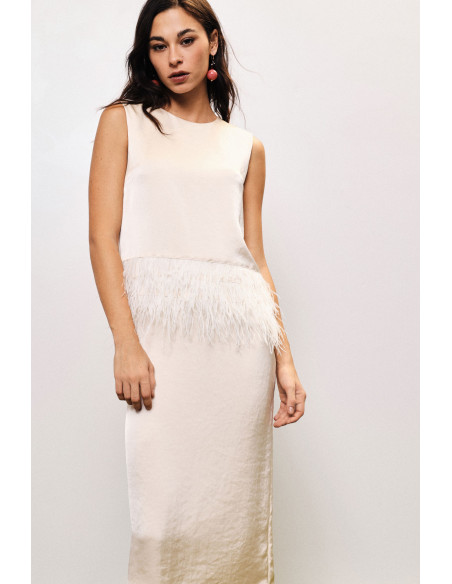 Vestido sem mangas com detalhe de penas e corte direito Dixie