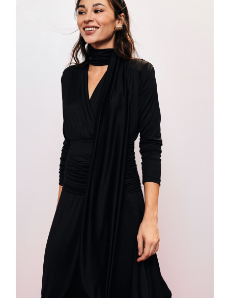 Vestido midi plissado com drapeado e cinto atado Dixie