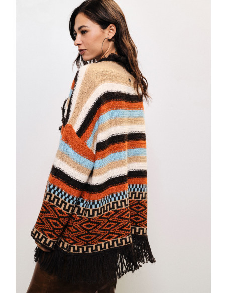 Poncho com franjas e motivos geométricos Dixie