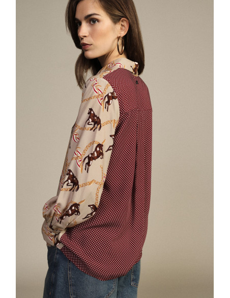 Camisa estampada em patchwork com cavalos e bolinhas Dixie