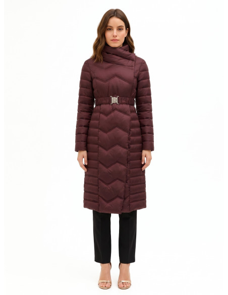 Casaco comprido acolchoado cintado com fecho transpassado e cintura elástica Rinascimento