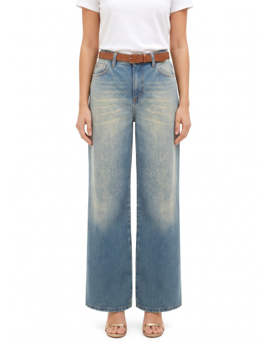 Jeans Wide Leg com Efeito Desgastado e Lavagem Clara Rinascimento
