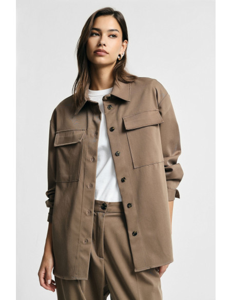Camisa de corte regular com bolsos frontais aplicados Please