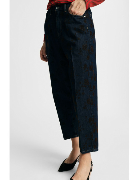 Jeans de corte Balloon com estampado manchado e cintura subida Please