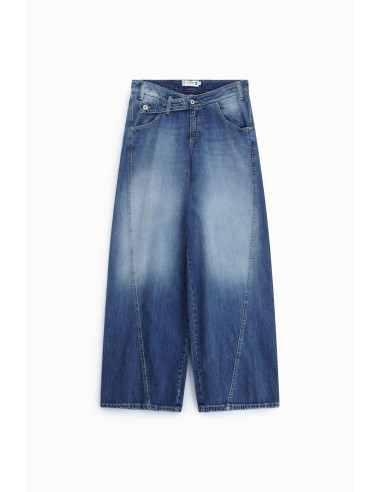 Jeans de perna larga, cintura média, efeito lavado Please