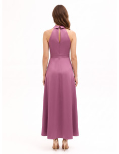 Vestido comprido em cetim estruturado, de gola alta, franzido de um lado Rinascimento 2