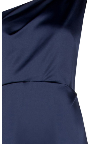 Vestido comprido em cetim estruturado com drapeado e racha lateral Rinascimento