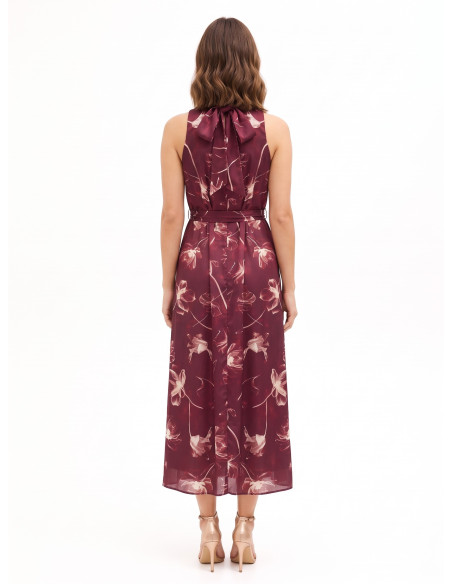 Vestido midi de cetim com flores grandes, decote e laço atrás Rinascimento