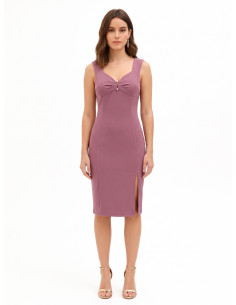 Vestido justo em crepe scuba com decote em coração e detalhe metálico Rinascimento