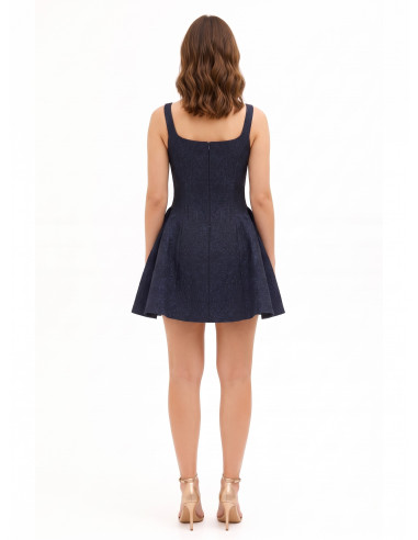 Vestido curto balão em jacquard com relevo, lurex e decote quadrado Rinascimento