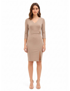 Vestido justo em poliviscose com decote em V e detalhe de fecho de gancho Rinascimento