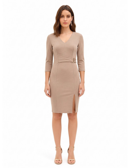 Vestido justo em poliviscose com decote em V e detalhe de fecho de gancho Rinascimento