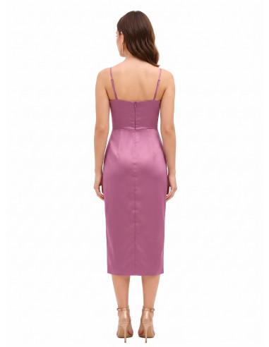Vestido curto assimétrico em cetim transpassado com decote em V Rinascimento
