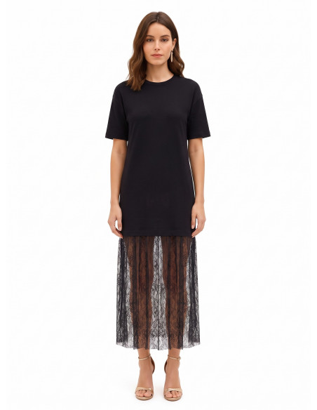 Vestido tipo T-shirt comprido em algodão com bainha em renda Rinascimento