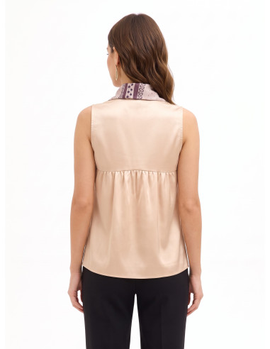 Blusa fluida em cetim com decote em V e lenço com logótipo amovível Rinascimento