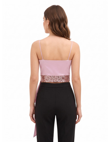 Crop top bustier em cetim e lantejoulas com folho comprido Rinascimento