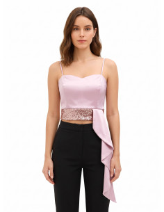 Crop top bustier em cetim e lantejoulas com folho comprido Rinascimento