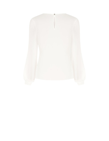 Blusa em georgette com drapeado e detalhe de corrente Rinascimento