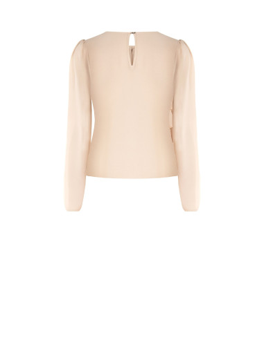 Blusa em georgette com folhos sobrepostos e alfinete decorativo Rinascimento