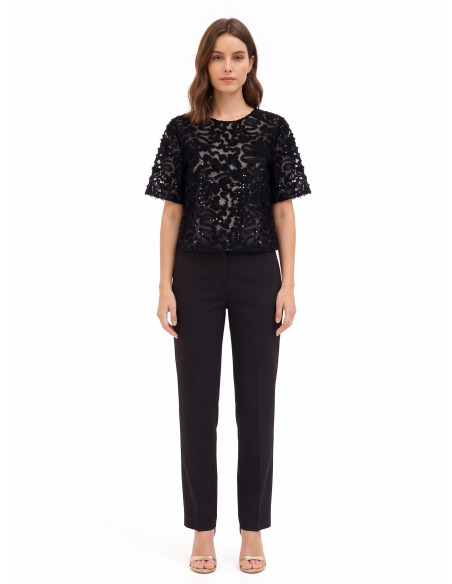 Blusa oversized em tule com bordados e lantejoulas Rinascimento