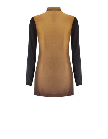 Blusa comprida cintada em cetim com decote em V e laço Rinascimento
