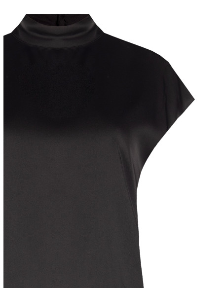 Blusa ampla de gola alta em cetim Rinascimento