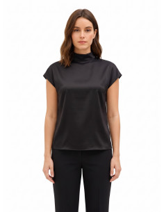 Blusa ampla de gola alta em cetim Rinascimento