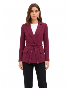 Casaco tipo blazer em tecido cady com cinto a condizer e tachas Rinascimento