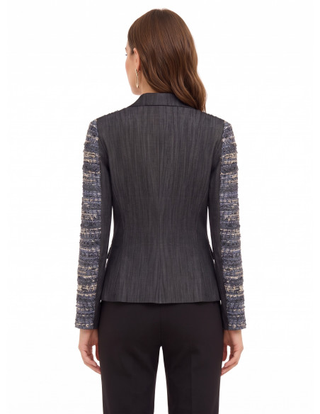 Blazer cintado em tweed com lurex e costas em ganga Rinascimento