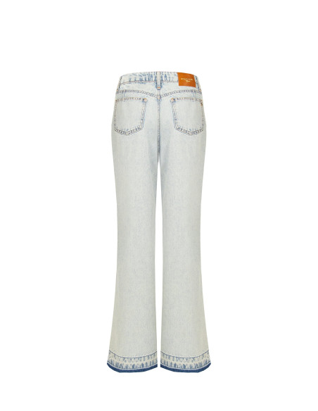 Jeans wide leg com duas pregas e bainha desfiada, lavagem extra clara Rinascimento