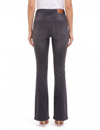 Jeans flare elásticos com cinto a condizer e fivela com logótipo RR Rinascimento